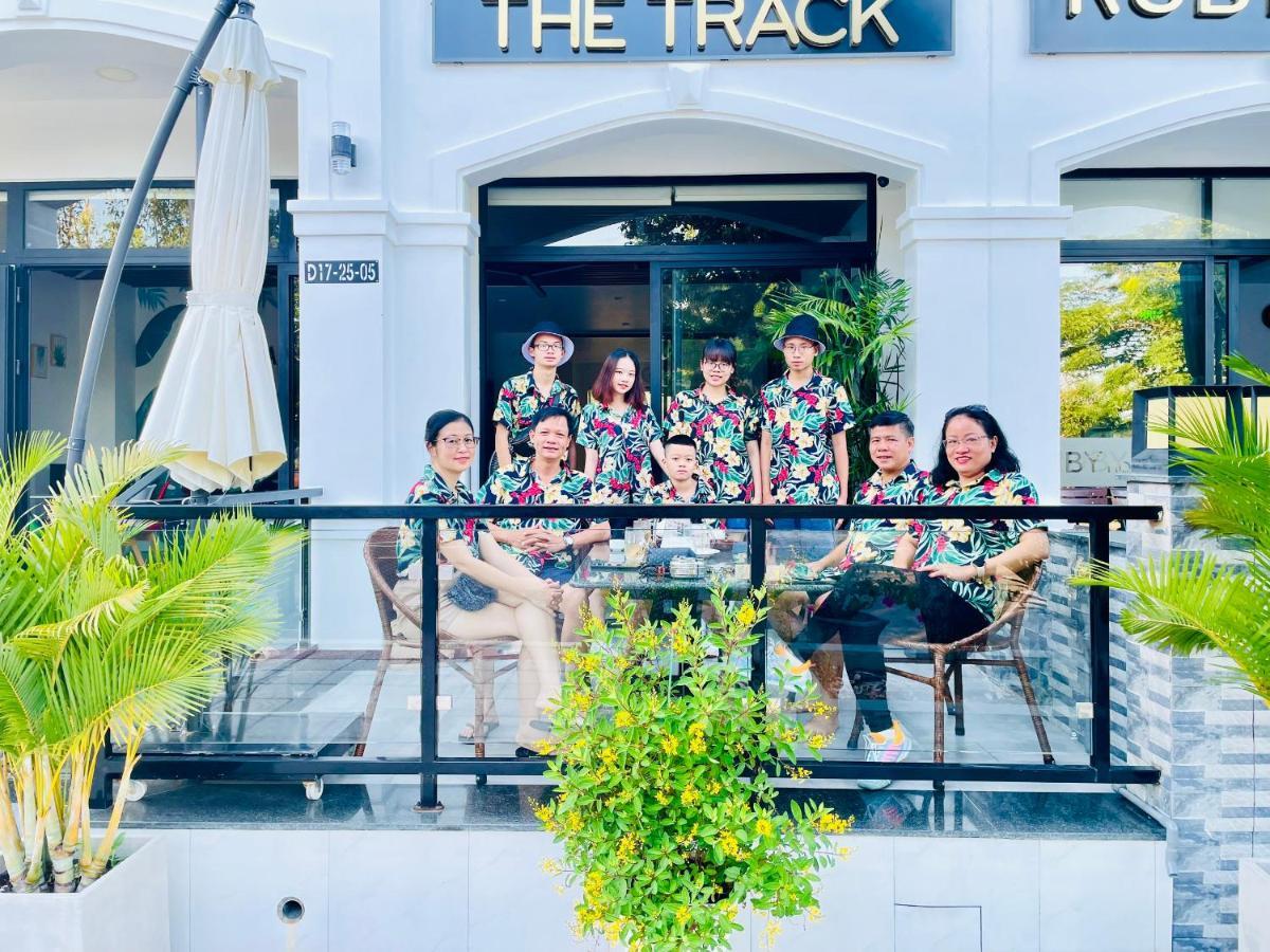 The Track Homestay - Near Bai Dai Beach Cam Lam Exterior foto
