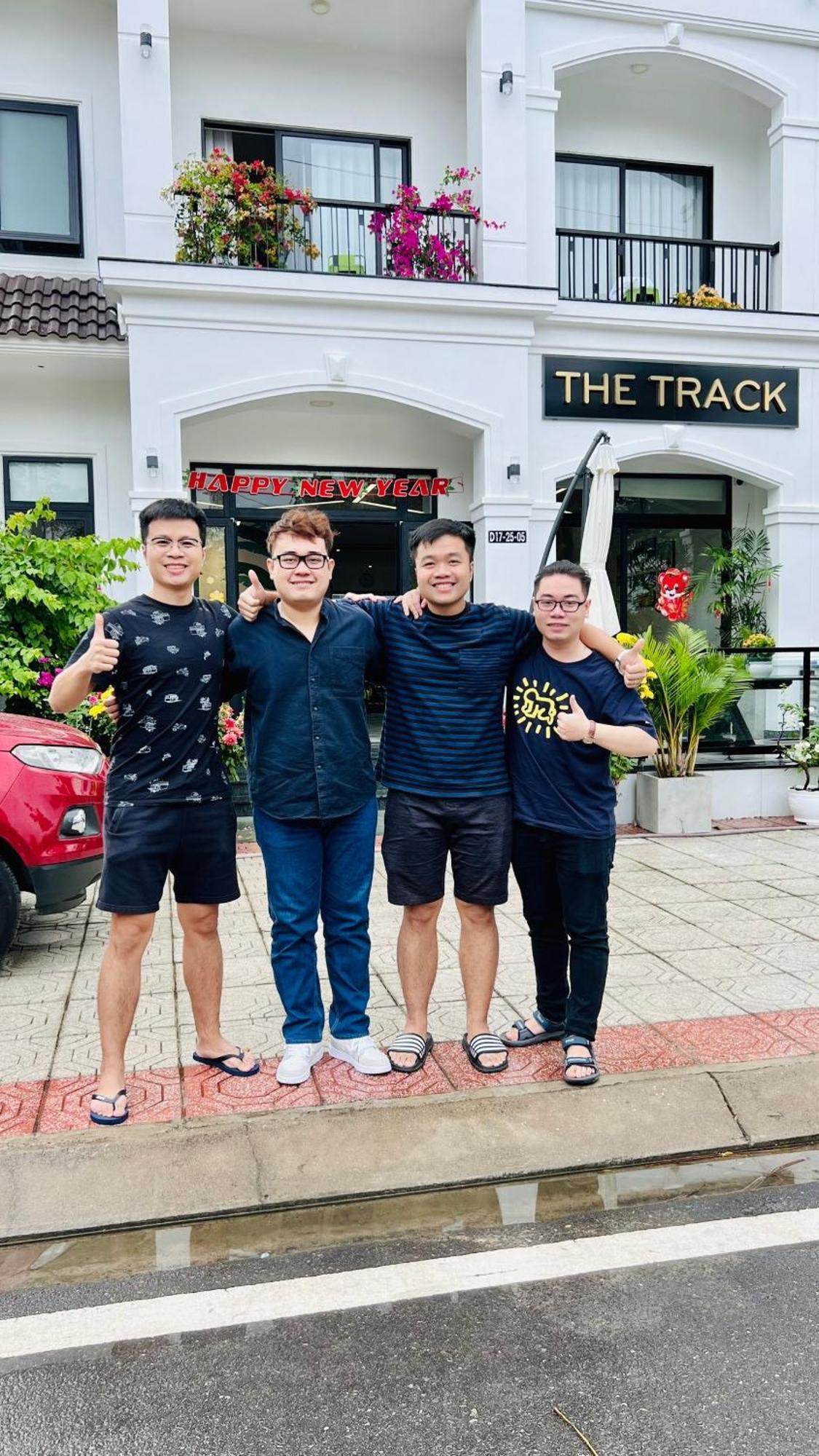 The Track Homestay - Near Bai Dai Beach Cam Lam Exterior foto